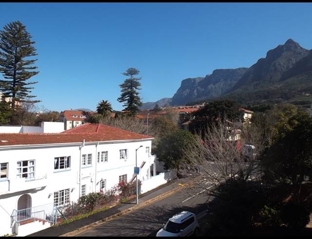 1 bed property to rent in ROSEBANK